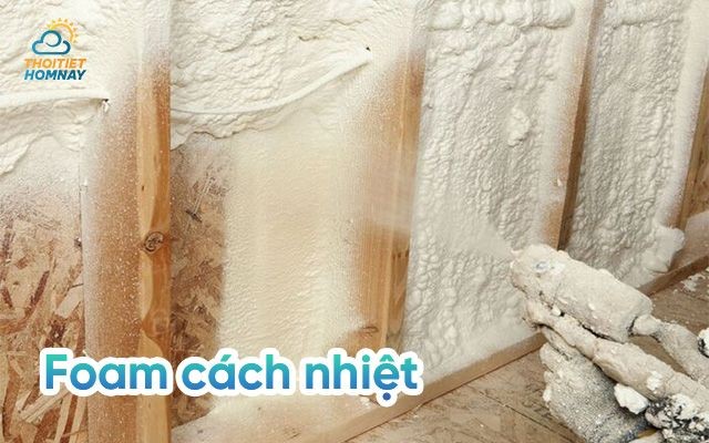 Phun foam cách nhiệt cho tường nhà
