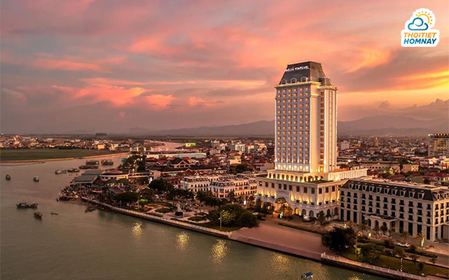 Vinpearl Hotel Quảng Bình sở hữu vị trí đắc địa