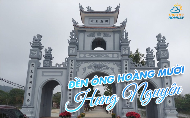 Đền Ông Hoàng Mười được du khách thập phương đến kính lễ 