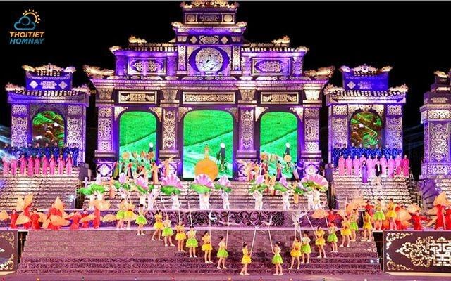 Festival Huế tôn vinh di sản văn hóa Việt